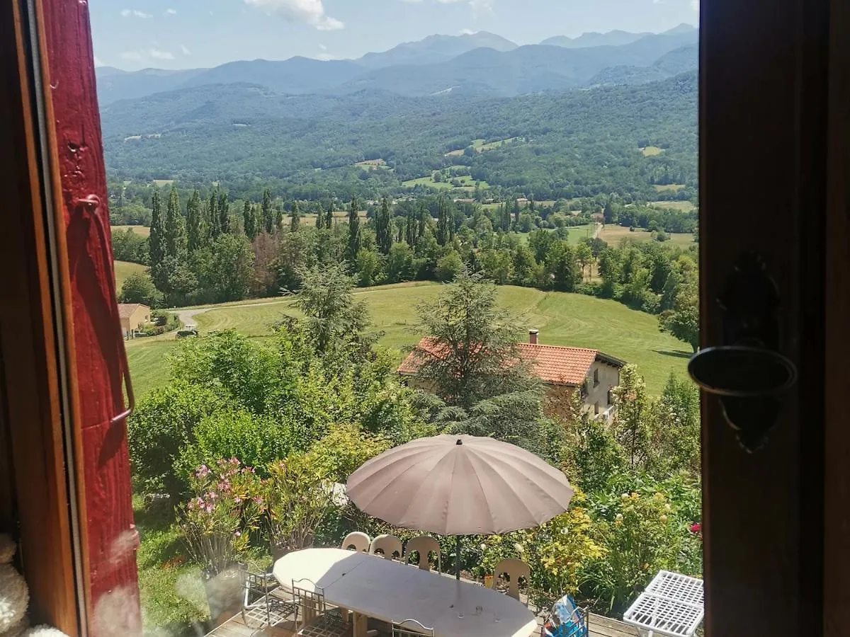 Nyaraló Le Clos Segur Leychert